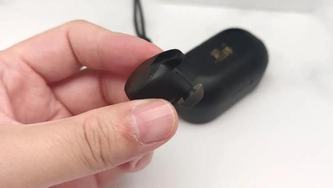 买的降噪耳机品牌榜单！爱游戏平台无线年值得购(图7)