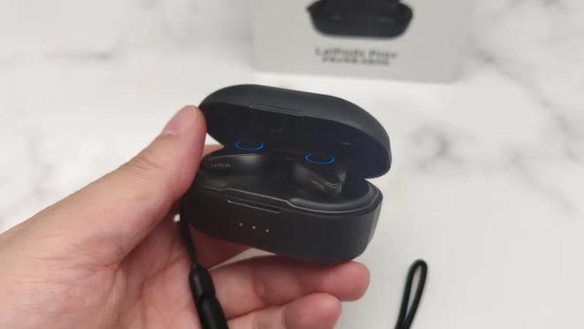 买的降噪耳机品牌榜单！爱游戏平台无线年值得购(图10)
