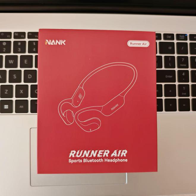 卡 Runner Air 耳机给你带来惊喜爱游戏app体育享受好音质与舒适佩戴体验南(图3)